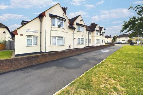 1 bedroom flat for sale, Sutton Gardens, Barking IG11