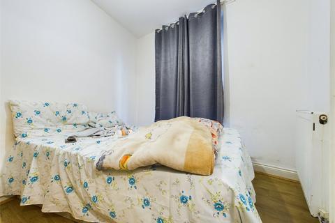 2 bedroom flat for sale, Kenworthy Road, Hackney, London E9