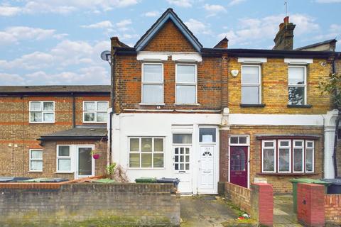 1 bedroom flat for sale, Coppermill Lane, Walthamstow, London E17