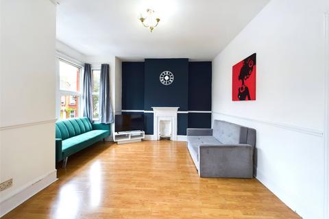 2 bedroom flat for sale, Morieux Road, Leyton, London E10