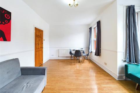 2 bedroom flat for sale, Morieux Road, Leyton, London E10