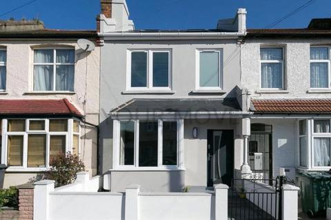 4 bedroom terraced house for sale, Kimberley Road, Walthamstow, London E17