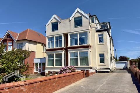 1 bedroom apartment for sale, Flat 4, 473 Clifton Drive North, Lytham St. Annes