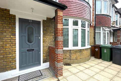 5 bedroom terraced house to rent, Folkestone Road, Walthamstow, London E17