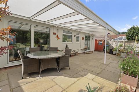 2 bedroom detached bungalow for sale, Eastbourne Road, Seaford