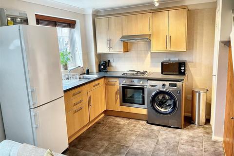 1 bedroom terraced house for sale, Snowdon Close, Eastbourne