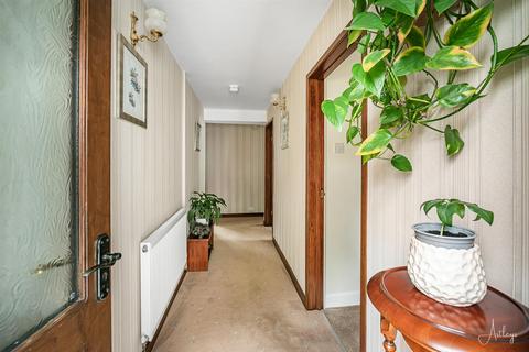 7 Dolcoed Terrace, Tonna, Neath, SA11 3HJ