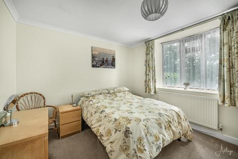 7 Dolcoed Terrace, Tonna, Neath, SA11 3HJ