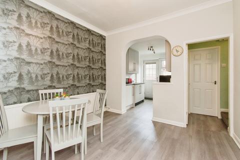 2 bedroom terraced house for sale, Smawthorne Grove, West Yorkshire WF10