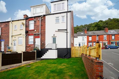 3 bedroom end of terrace house for sale, Hackthorn Road, Sheffield S8