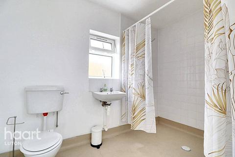 7 Mansfield Road, Luton, LU4 8NA