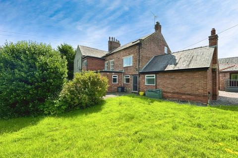 7 bedroom detached house for sale, Manor Lane, Deeside CH5