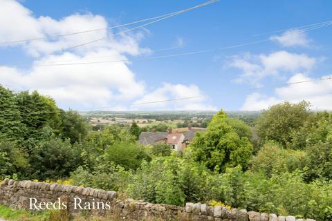 2 bedroom end of terrace house for sale, North Street, Stoke-on-Trent ST7