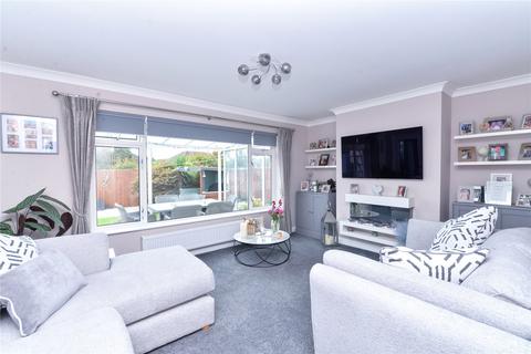 3 bedroom bungalow for sale, Parkland Drive, Barton on Sea, New Milton, Hampshire, BH25