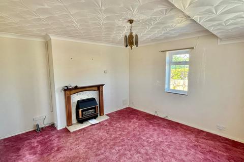 3 Clarence Road, Capel Le Ferne, Folkestone, CT18 7JU