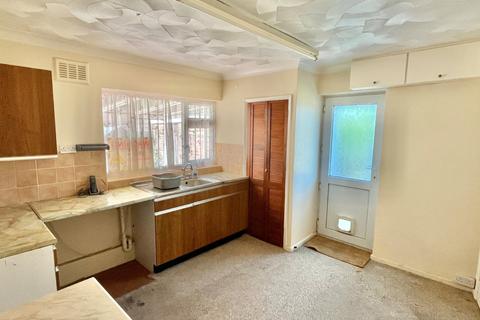 3 Clarence Road, Capel Le Ferne, Folkestone, CT18 7JU