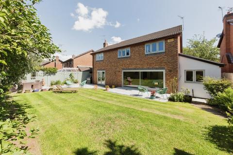 4 bedroom detached house for sale, Dalton Court, Cheshire CW11