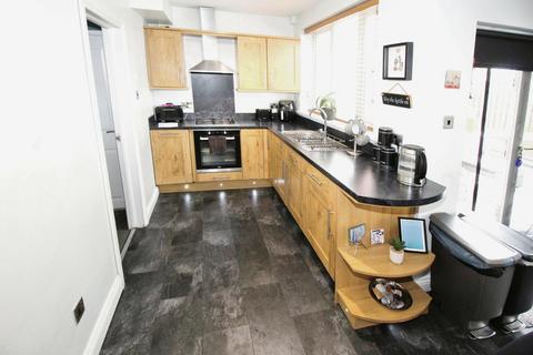 2 Ogle Grove, Jarrow, NE32 5YL