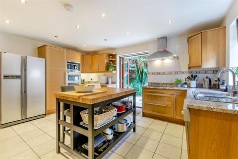 4 bedroom mews for sale, Somerfield Road, Maidstone