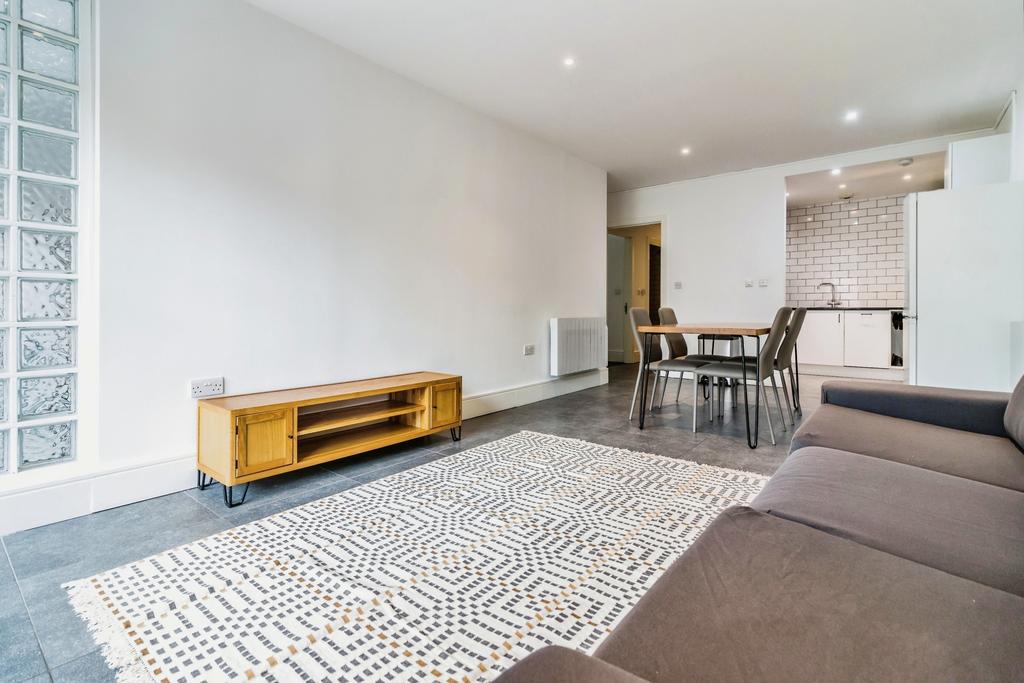 Apartment in Greater Manchester - View 4