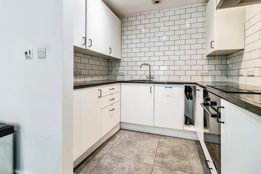 Apartment in Greater Manchester - View 5