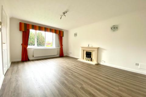 4 bedroom detached house to rent, Brunner Grove, Cheshire CW5