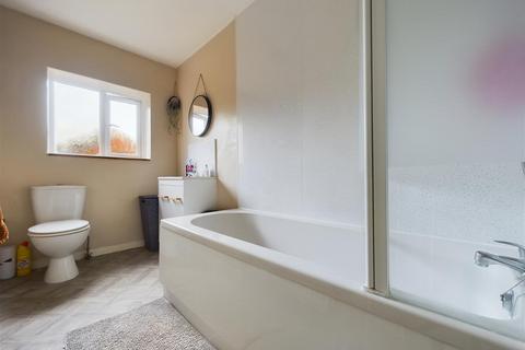 24 Millside, Norton, Malton, YO17 9AU