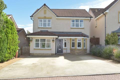 4 bedroom detached house for sale, 8 Mains Gardens, Tranent, EH33 1FB