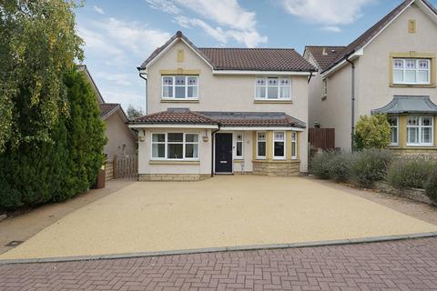 4 bedroom detached house for sale, 8 Mains Gardens, Tranent, EH33 1FB