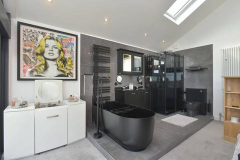 8 Mains Gardens, Tranent, EH33 1FB