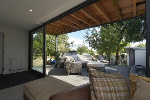 8 Mains Gardens, Tranent, EH33 1FB