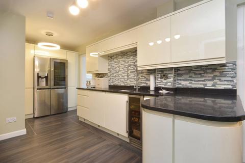 8 Mains Gardens, Tranent, EH33 1FB