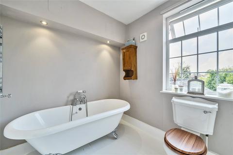 23 Copse Road, Cobham, KT11 2TN