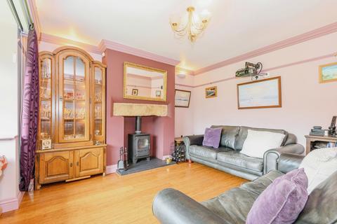 4 bedroom detached house for sale, Doncaster Road, Wakefield WF4