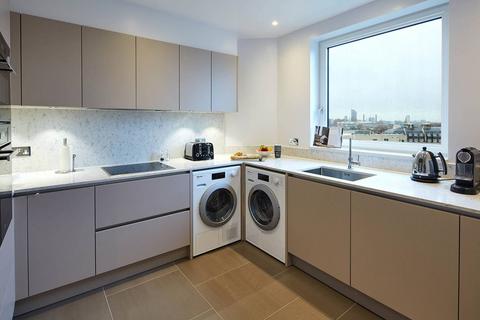 2 bedroom flat to rent, Gloucester Park Apartments, South Kensington, London, SW7