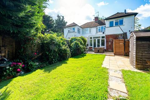 2 bedroom maisonette for sale, Perth Close, Raynes Park, London, SW20