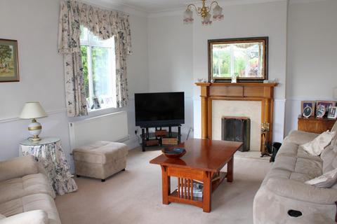 4 bedroom detached house for sale, 5 Marsh Lane, Barnetby, DN38