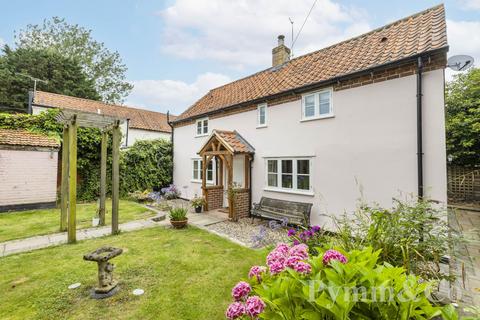 3 bedroom cottage for sale, Norton Corner, Norwich NR11