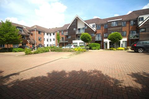 2 bedroom retirement property to rent, Darkes Lane , Potters Bar  EN6