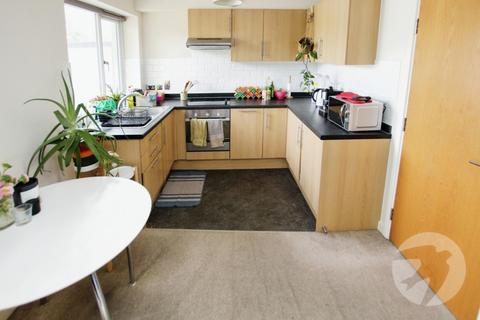 2 bedroom flat for sale, Sidcup Road, London, SE9