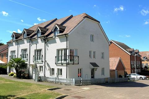 3 bedroom townhouse for sale, Greystones, Willesborough, Ashford