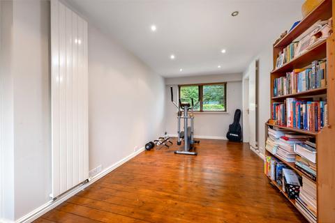 Quest Forest Drive, Kirby Muxloe, Leicester, LE9 2EA