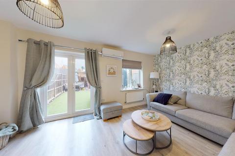 4 bedroom terraced house for sale, Sir Henry Brackenbury Road, Ashford, TN23