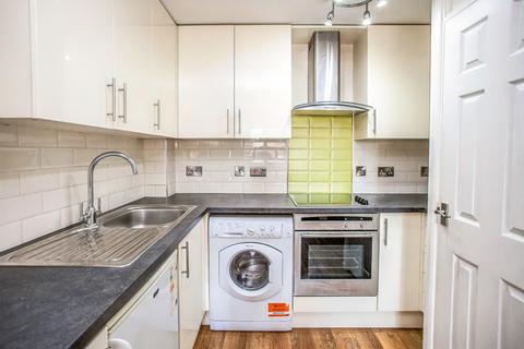 1 bedroom flat to rent, St. Albans Road, Watford WD25