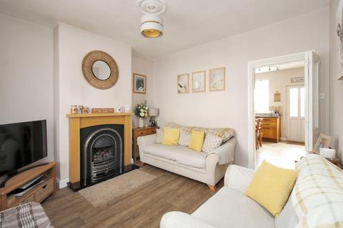 2 bedroom terraced house for sale, Newby Street, Ripon