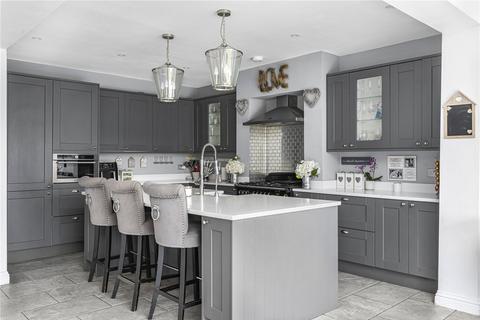 307 Southborough Lane, Bromley, BR2 8BG