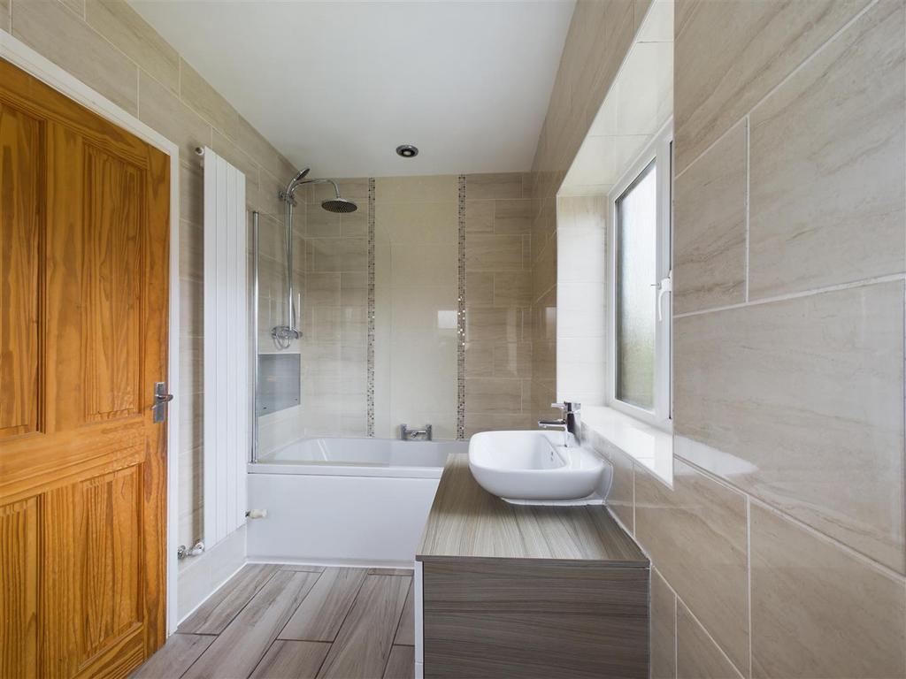 Family bathroom