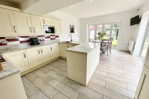384 Trentham Road, Stoke-on-trent, ST3 3DX