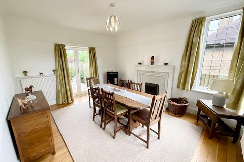 384 Trentham Road, Stoke-on-trent, ST3 3DX