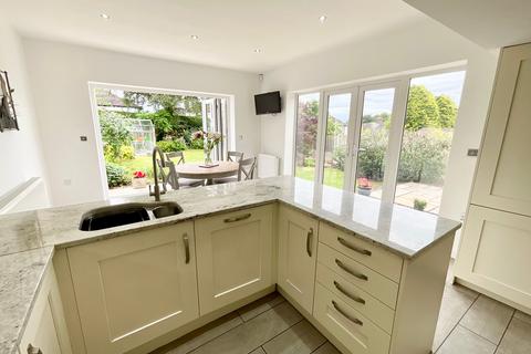 384 Trentham Road, Stoke-on-trent, ST3 3DX